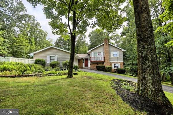 13 RIDGE RD, Marysville, PA 17053