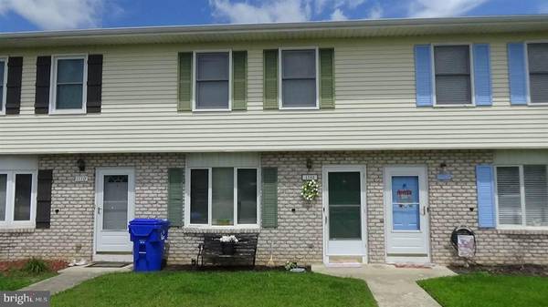 1108 PHEASANT DR N, Carlisle, PA 17013