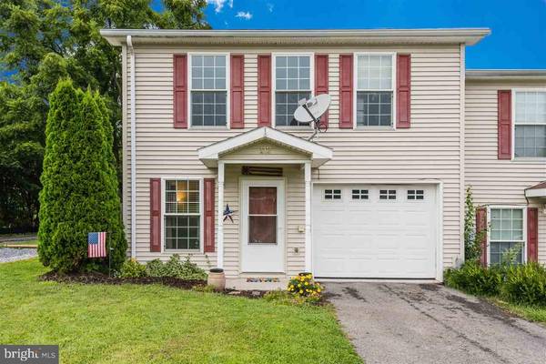 112 W SOUTH ST, Franklintown, PA 17019