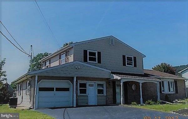 105 MOUNTAIN VIEW DR, Enola, PA 17025