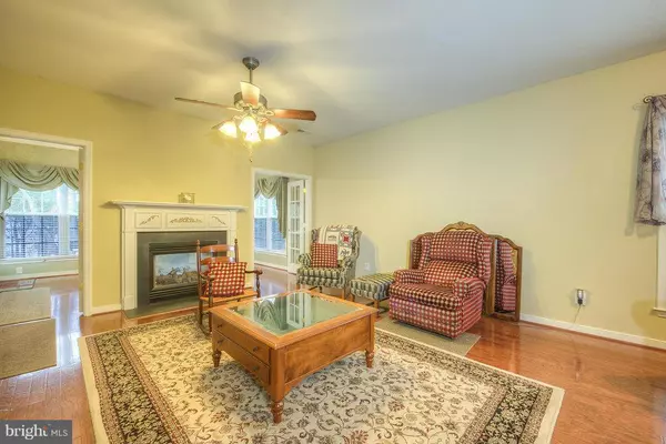 Fredericksburg, VA 22407,6618 TWIN CEDARS CT