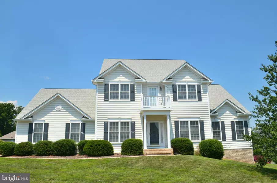 5927 SUNLIGHT MOUNTAIN RD, Spotsylvania, VA 22553