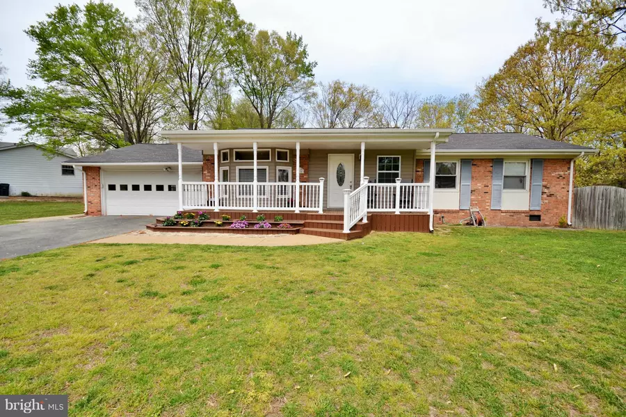 914 CHURCHILL DR, Fredericksburg, VA 22407