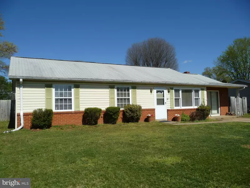 401 BROOKS DR, Fredericksburg, VA 22408