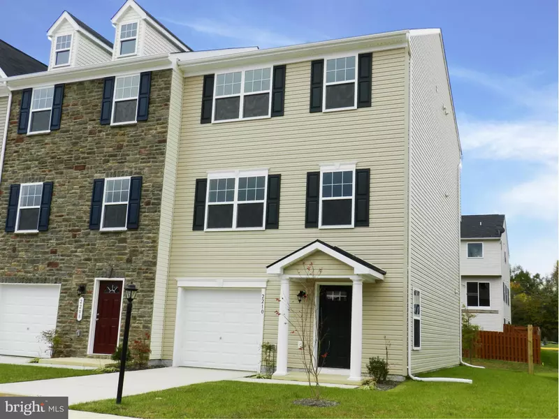 2210 MALLARD LANDING DR, Fredericksburg, VA 22408