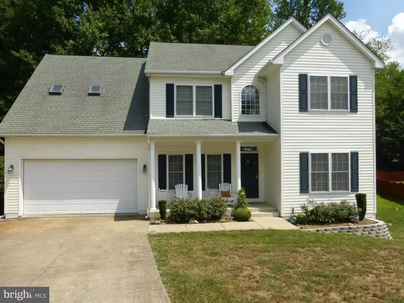 11902 STONEHENGE DR, Fredericksburg, VA 22407