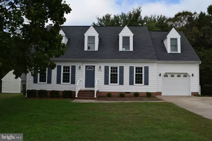 2009 WHITE LAKE DR, Fredericksburg, VA 22407