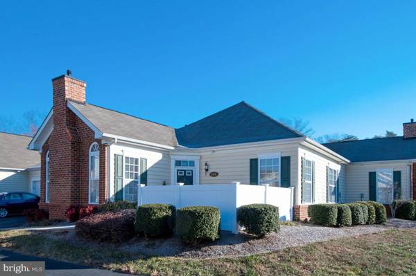 6325 AUTUMN LEAF CIR #1, Fredericksburg, VA 22407