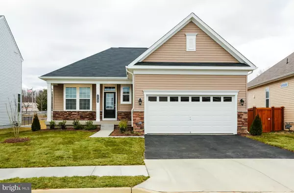 1722 HUDGINS FARM CIR, Fredericksburg, VA 22408