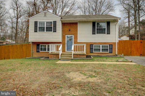 10007 LEAVELLS RD, Fredericksburg, VA 22407