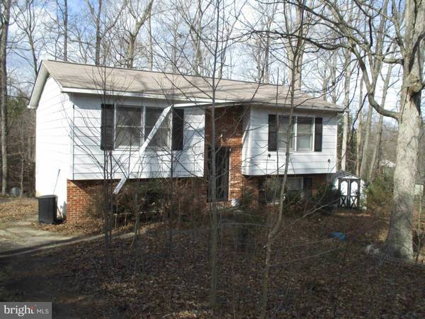 6 SCHOOLER CT, Fredericksburg, VA 22407