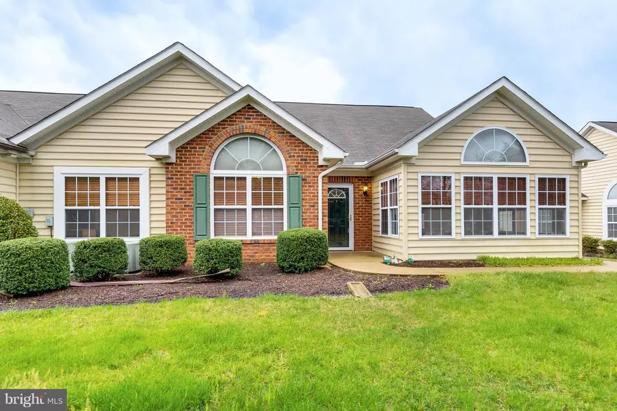 6234 AUTUMN LEAF DR, Fredericksburg, VA 22407