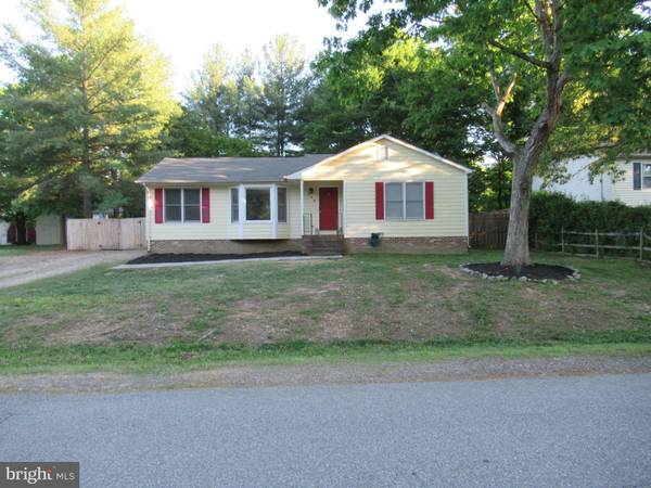 204 WYATT DR, Fredericksburg, VA 22407