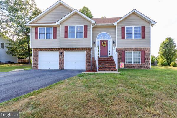 9416 ANDREWS MILL LN, Fredericksburg, VA 22408