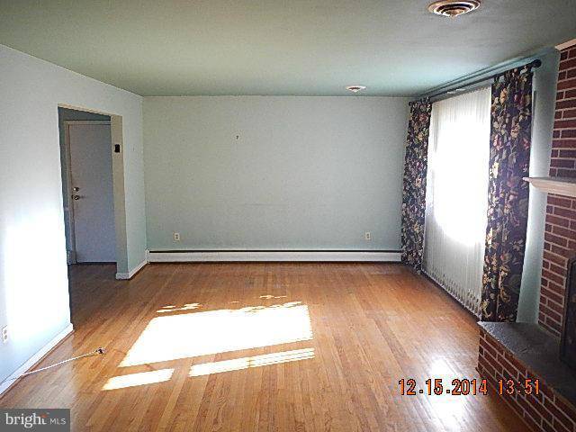 Ellicott City, MD 21043,8922 CHAPEL AVE