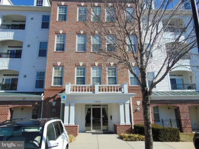 5900 WHALE BOAT DR #206, Clarksville, MD 21029