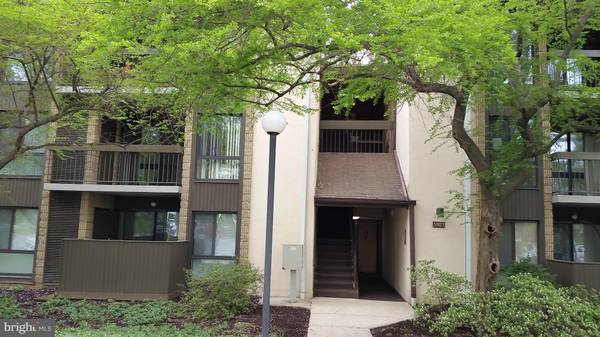 5907 TAMAR DR #8R8, Columbia, MD 21045