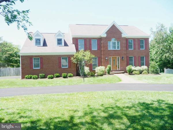 1084 RIDGE RD, Mount Airy, MD 21771