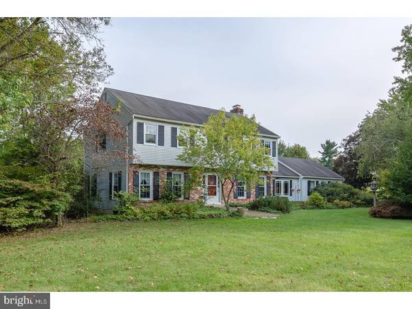 6 HAYES RD, Malvern, PA 19355