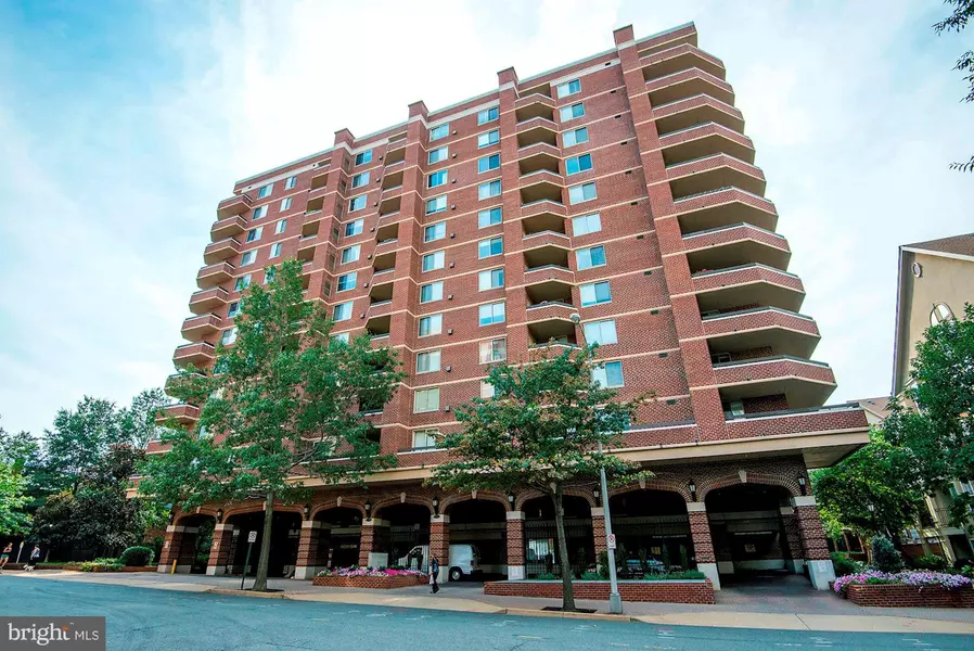 1276 WAYNE ST N #621, Arlington, VA 22201