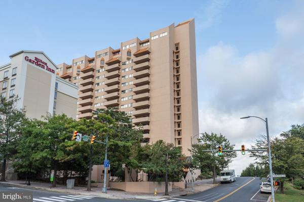 1301 COURTHOUSE RD #616, Arlington, VA 22201