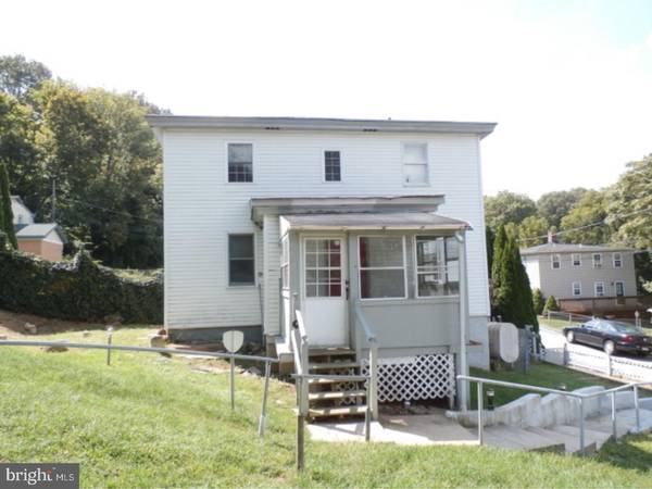 830 FORD RD, Aston, PA 19014