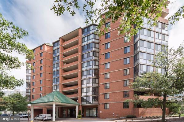 1001 RANDOLPH ST #303, Arlington, VA 22201