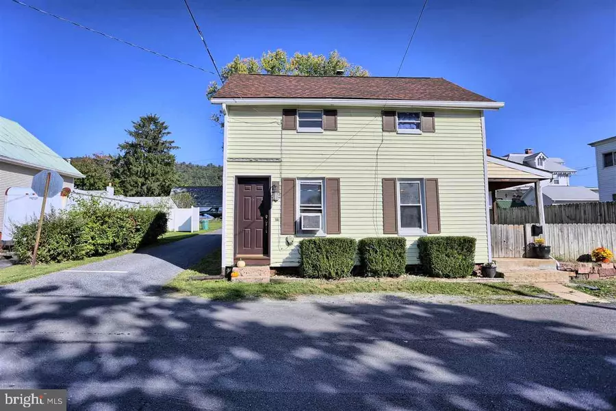 207 SPRUCE ST, Marysville, PA 17053