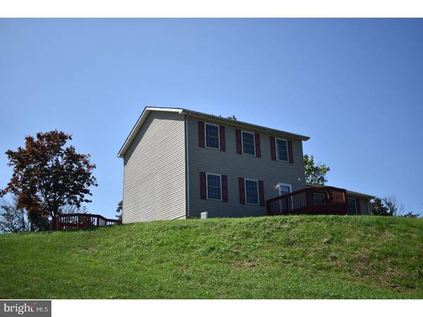 98 WALTERS ST, Pine Grove, PA 17963