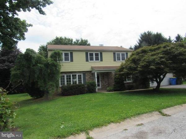 131 LEHMAN DR, York Twp, PA 17403