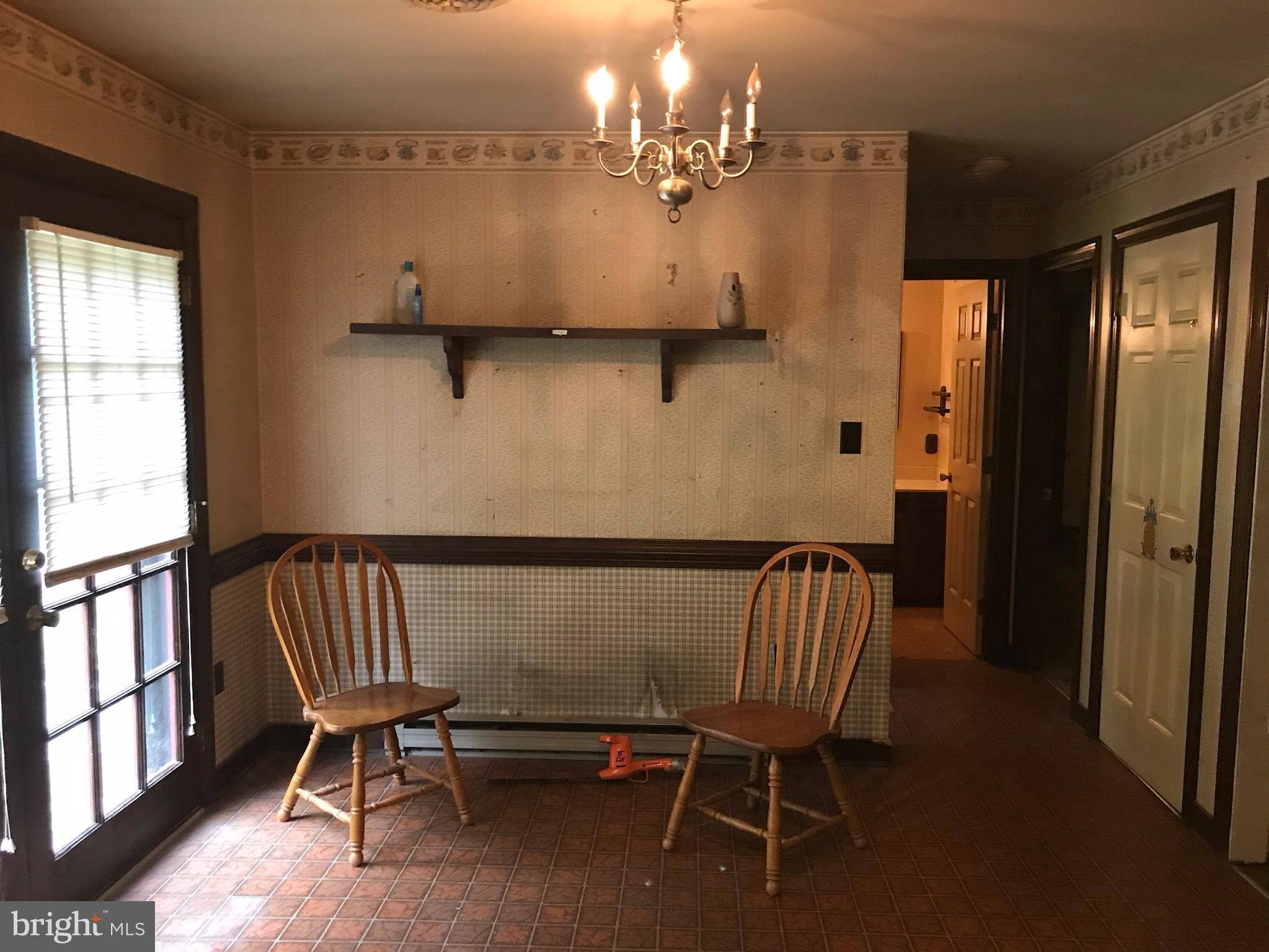 Aylett, VA 23009,1190 COMMINS RD