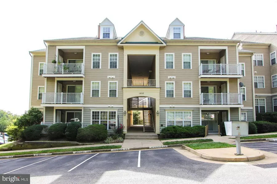 1037 GARDENVIEW LOOP #201, Woodbridge, VA 22191