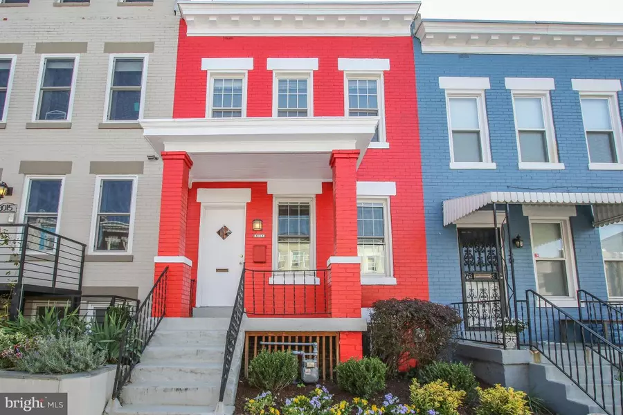 3013 WARDER ST NW, Washington, DC 20001