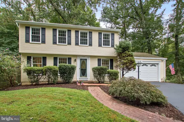 11935 APPLING VALLEY RD, Fairfax, VA 22030