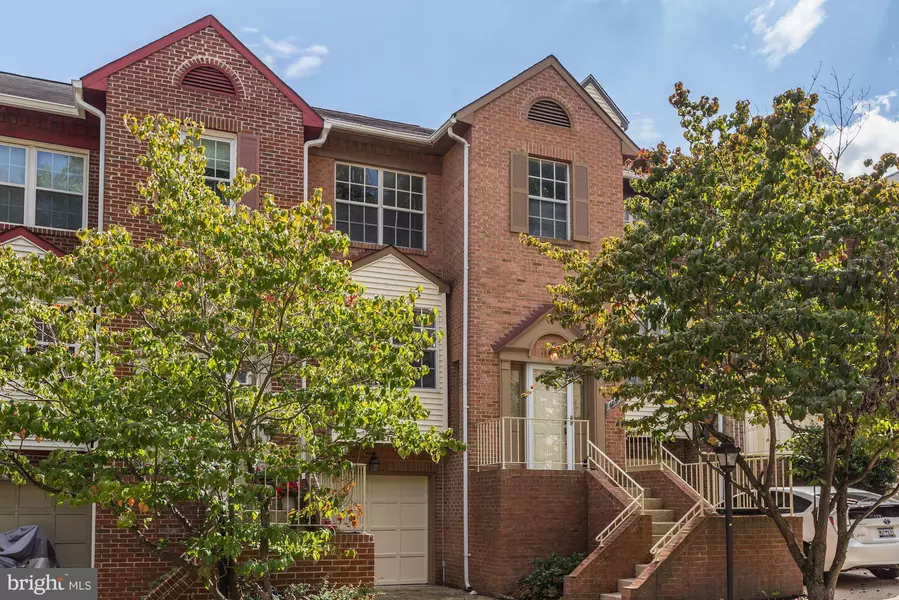 6051 KNIGHTS RIDGE WAY, Alexandria, VA 22310