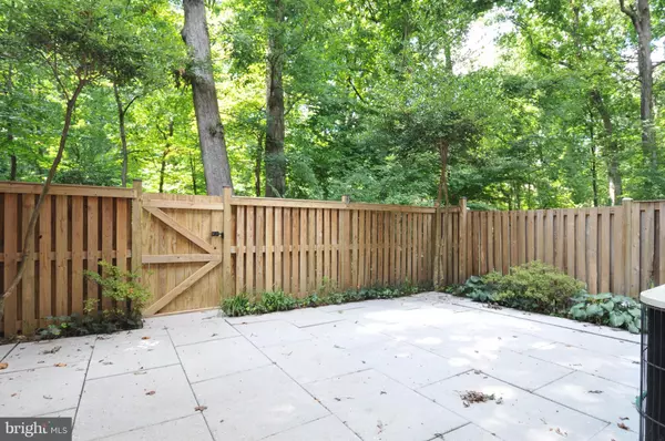 Reston, VA 20191,2270 GUNSMITH SQ