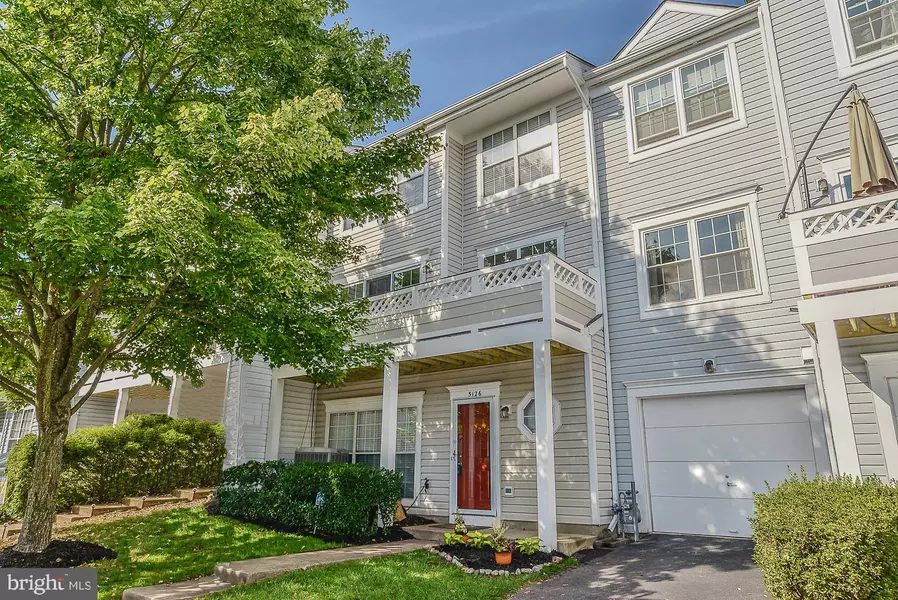 5126 CASTLE HARBOR WAY #78, Centreville, VA 20120