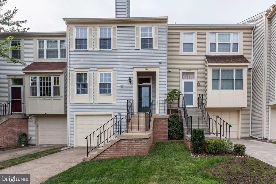 3334 BUCKEYE LN, Fairfax, VA 22033