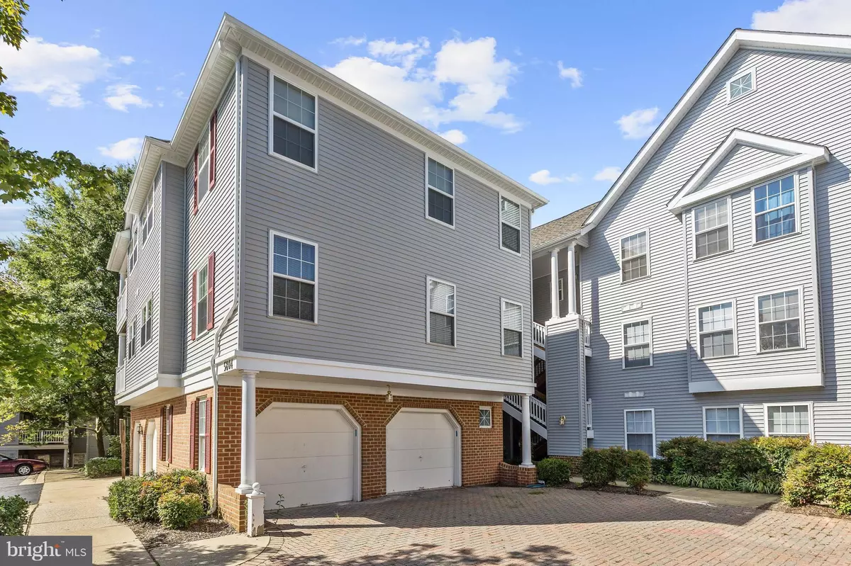 Columbia, MD 21044,5804 WYNDHAM CIR #302