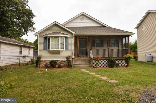 115 1ST ST, Colonial Beach, VA 22443