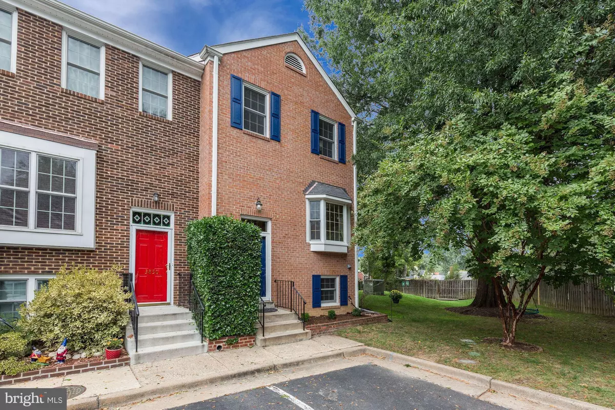 Alexandria, VA 22305,3852 BRIGHTON CT