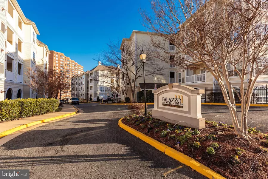 4550 STRUTFIELD LN #2116, Alexandria, VA 22311