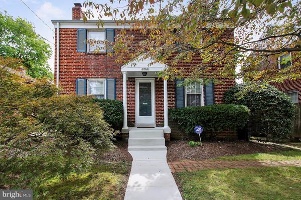 4504 CHESTNUT ST, Bethesda, MD 20814