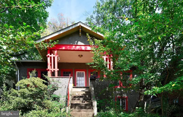 7015 SYCAMORE AVE, Takoma Park, MD 20912
