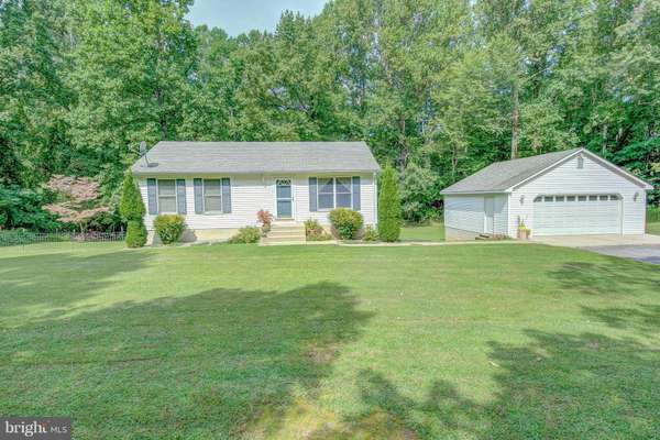 300 WILSON RD, Huntingtown, MD 20639