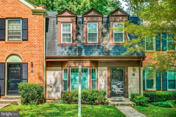 2157 POND VIEW CT, Reston, VA 20191