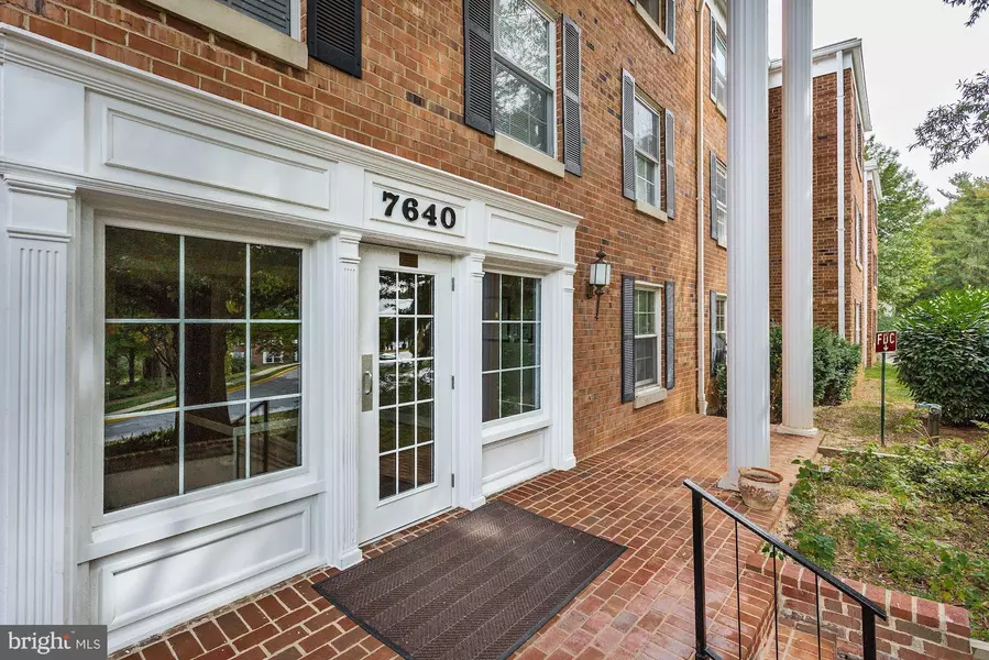 7640 TREMAYNE PL #102, Mclean, VA 22102