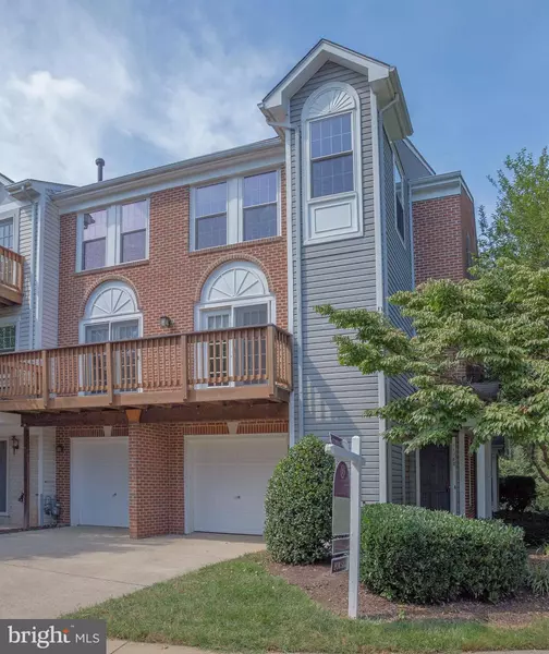 11788 ROCKAWAY LN #40, Fairfax, VA 22030