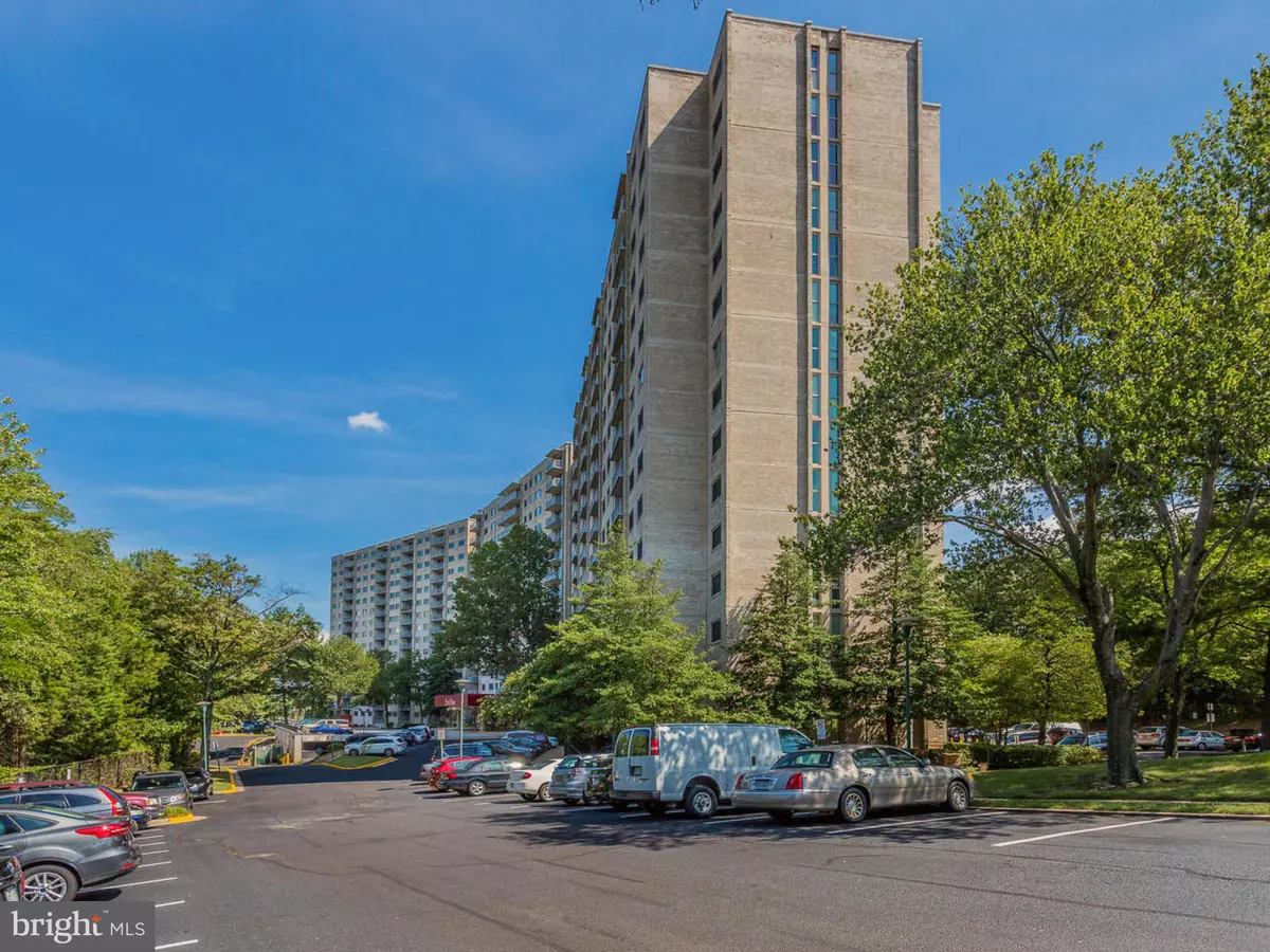 Alexandria, VA 22302,2500 VAN DORN ST N #1222