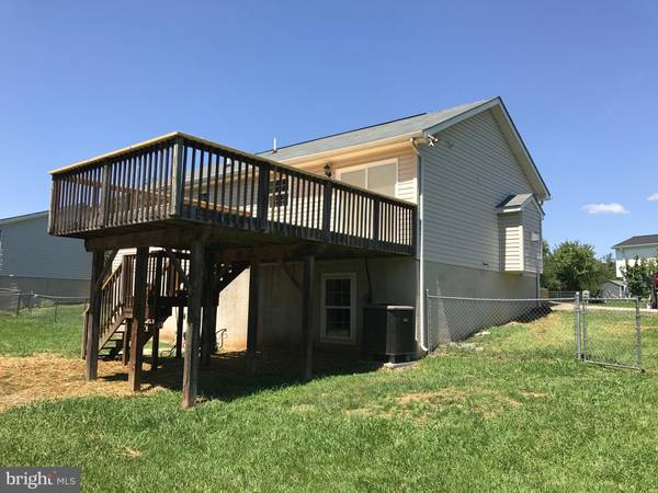 Martinsburg, WV 25404,88 ACOUSTIC DR